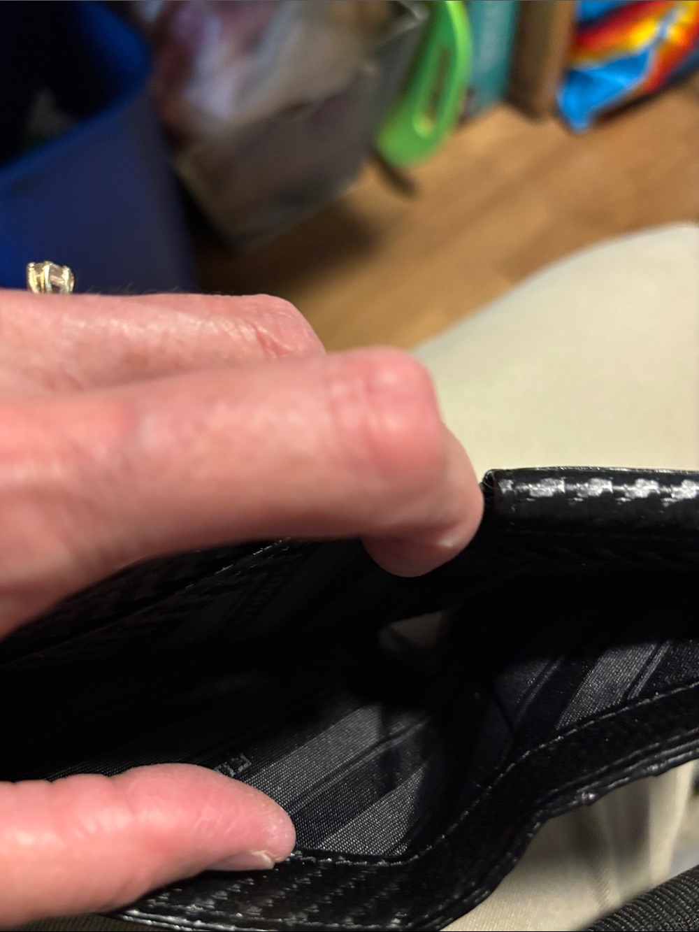 Runbox Wallet - Picture 4 of 5